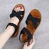 Beef tendon soft bottom one-word sandals - Cross section. Black