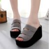 wedge-heeled beach heels for Women - Gray