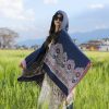 Shawl 02 - Floral navy blue