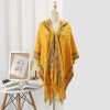 Shawl 36 - Color edge-yellow