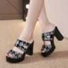 Box heel lather women's shoes - Black
