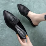 low-heeled sandals and slippers for women - Image 2