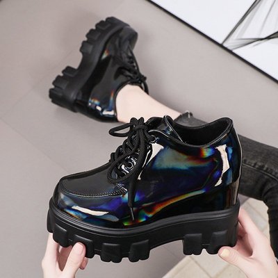 heightened thick-soled platform shoes