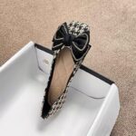 Houndstooth single shoes for women - Image 3