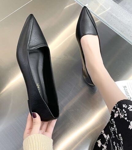 FlexRun Faux Leather Sneakers