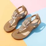 These sandals combine comfort with style